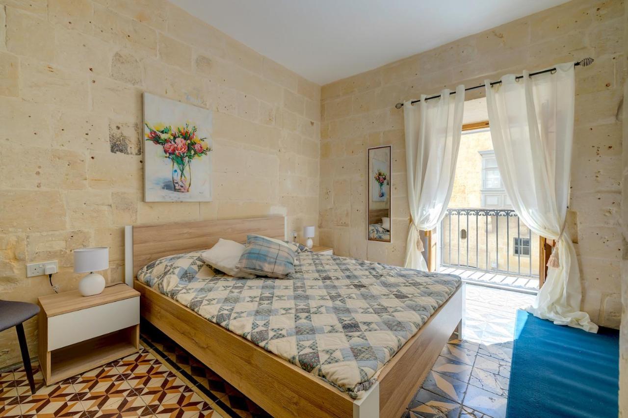 Central And Cosy 2Br Apartment In 瓦莱塔 外观 照片