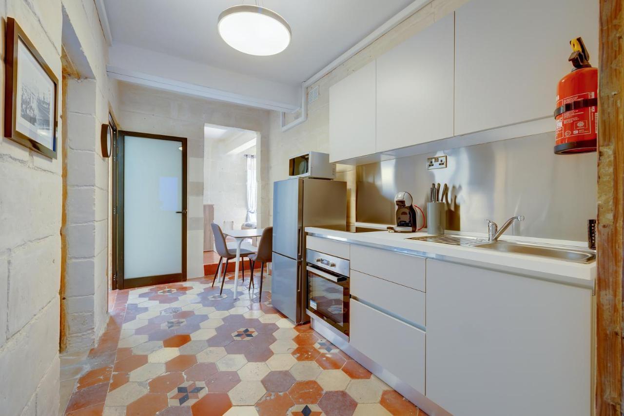 Central And Cosy 2Br Apartment In 瓦莱塔 外观 照片